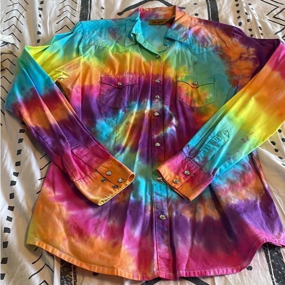 Wrangler Small Tie dye button up